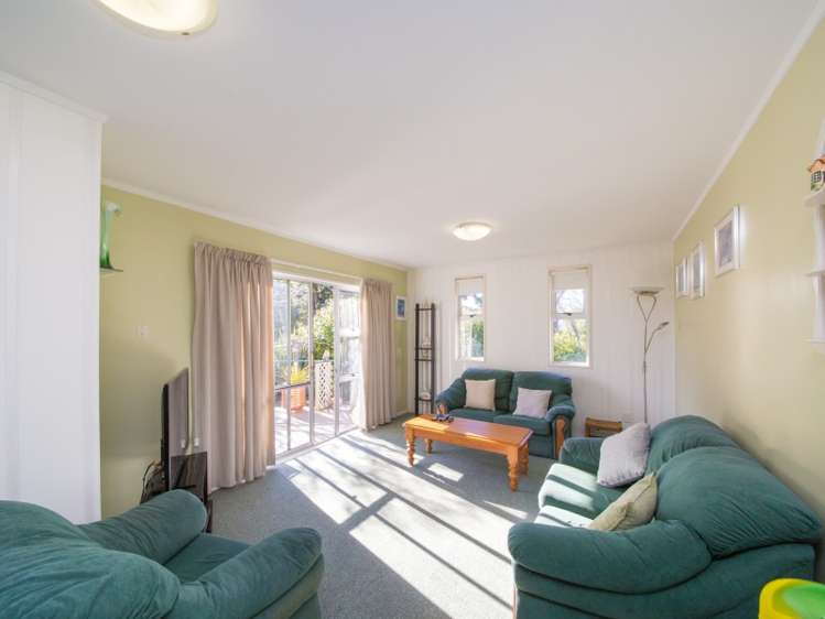 75 Derby Street Feilding_7