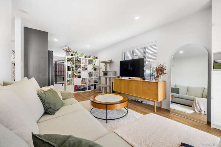 Unit 1F/47 Ireland Road Mt Wellington Auckland City Houses for