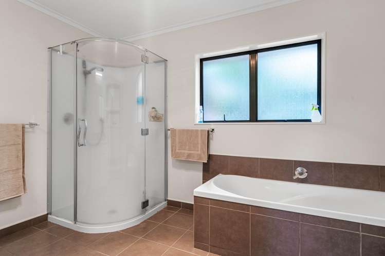 9 Fitzroy Place Tikitere_17