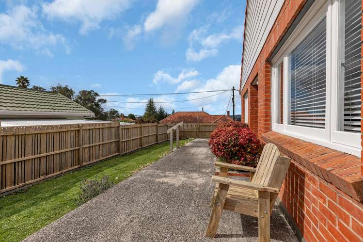 4 Summit Lane Te Kamo_23