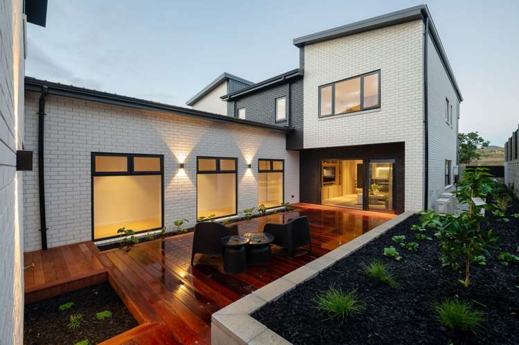 27 Kauri Point Drive Rototuna North_42