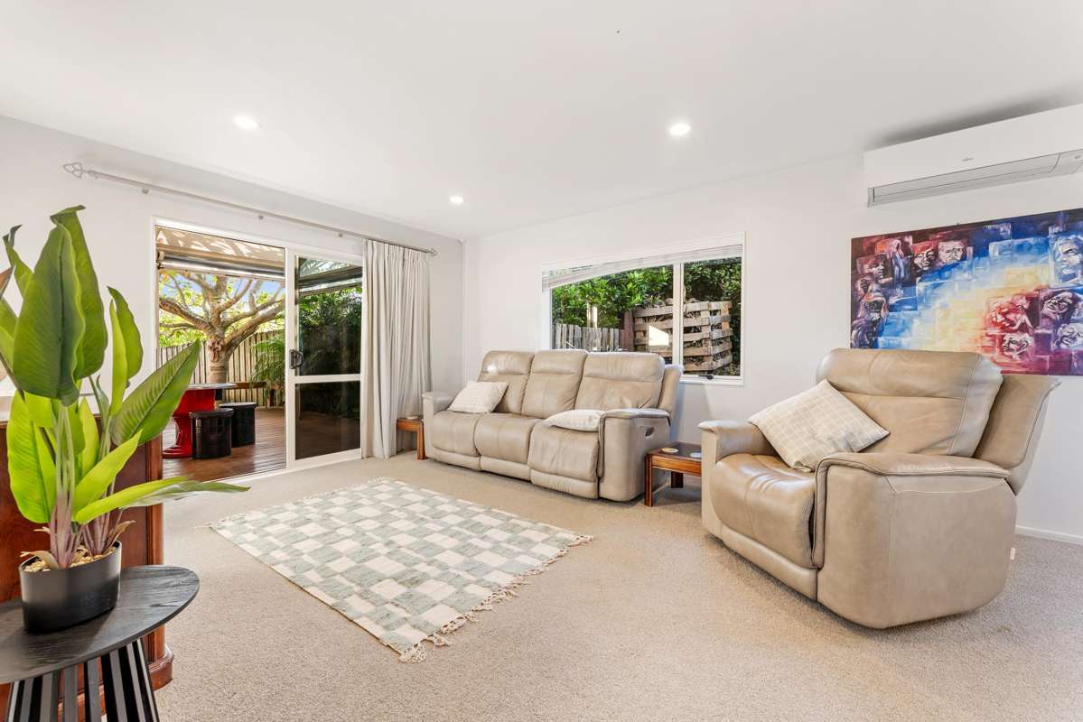 90 Tauranga Place_1