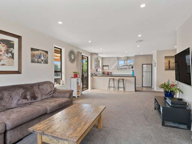 35 Oriana Crescent Hornby_3