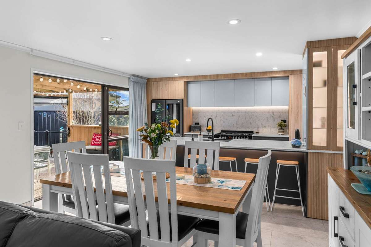 71 Pyle Road West_1