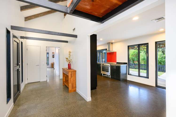 151 Summerhill Drive Fitzherbert_7