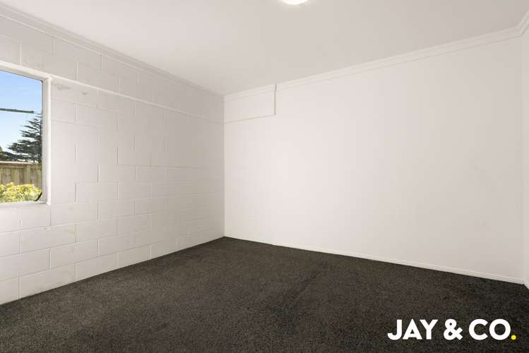 26 Challen Close Conifer Grove_12