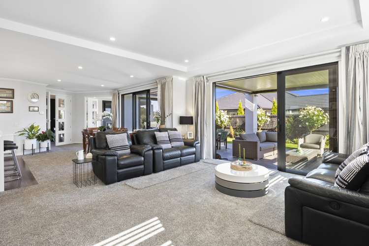 2 Carnoustie Lane Mosgiel_9