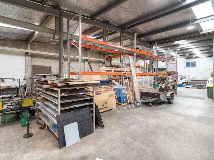 9-11 Paramount Drive Henderson_6