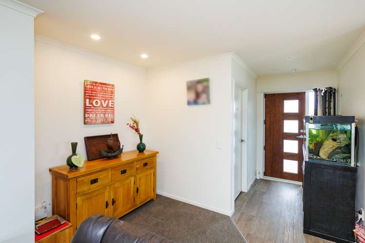 10 Wescombe Grove Feilding_5