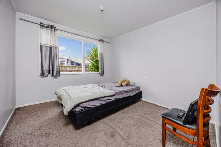 9 President Avenue Papakura_8