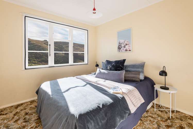 111 Emano Street Toi Toi_7