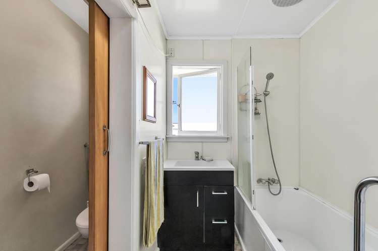 138a High Street Leeston_18