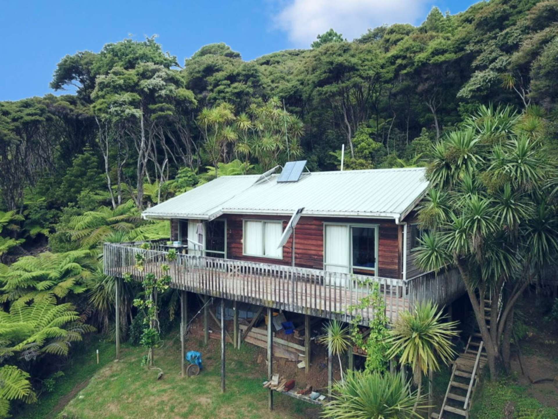 661 Whangaparapara Road Great Barrier Island_0