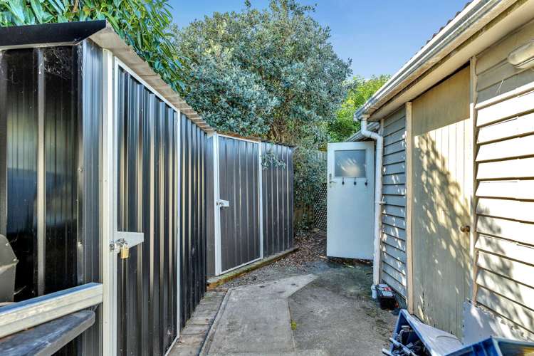 20 Dickens Street Stoke_16