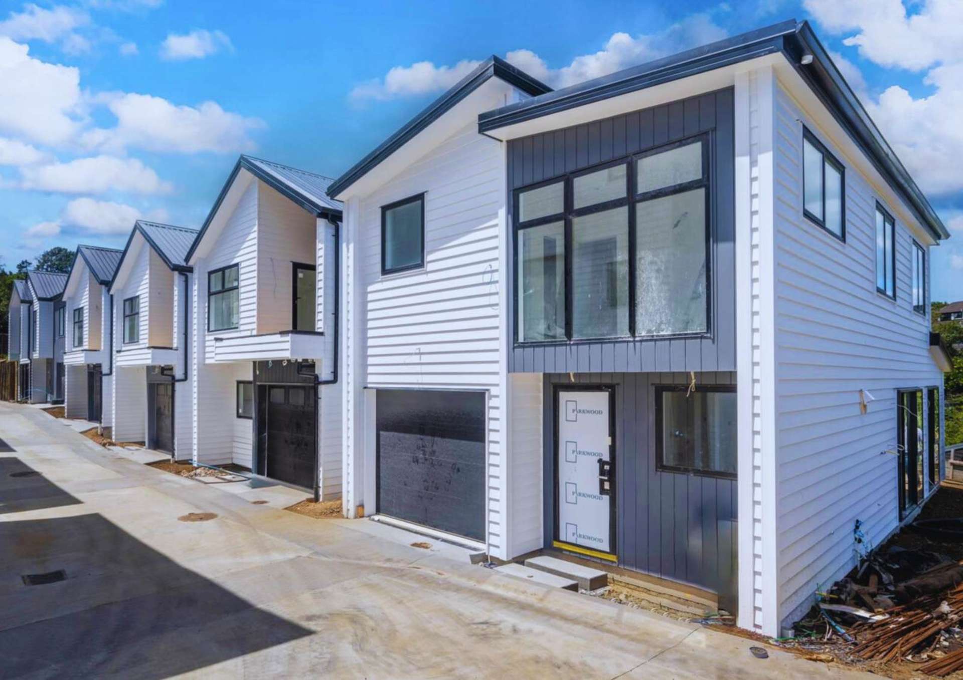 25 and 27 Jandell Crescent Bucklands Beach_0