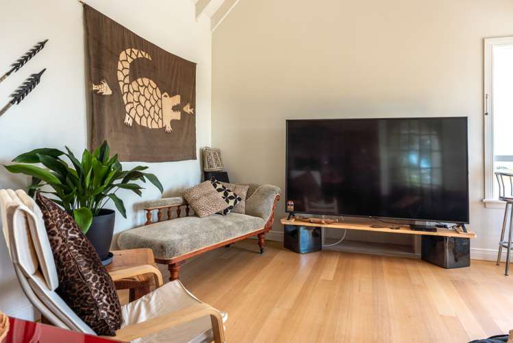 78 Queens Drive Oneroa_8