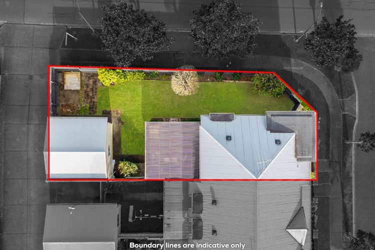 4/8 Tuscany Way Te Atatu Peninsula_15