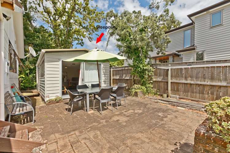 2/34 Corunna Road Milford_2