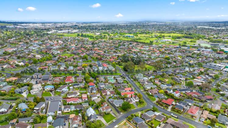 2/7 Cairngorm Place Highland Park_28