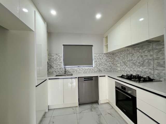 8/3 Arran Street Avondale_1