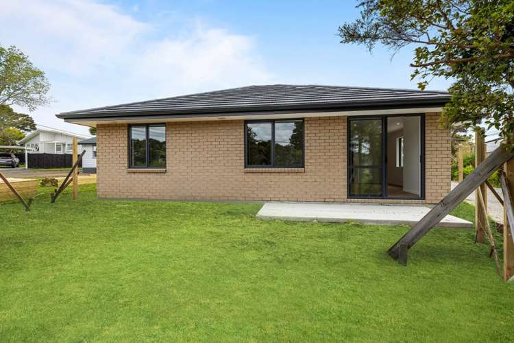 1/85 Atkinson Road Titirangi_8