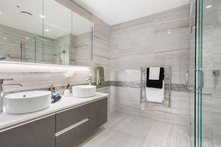 106/585 Beach Road Rothesay Bay_7
