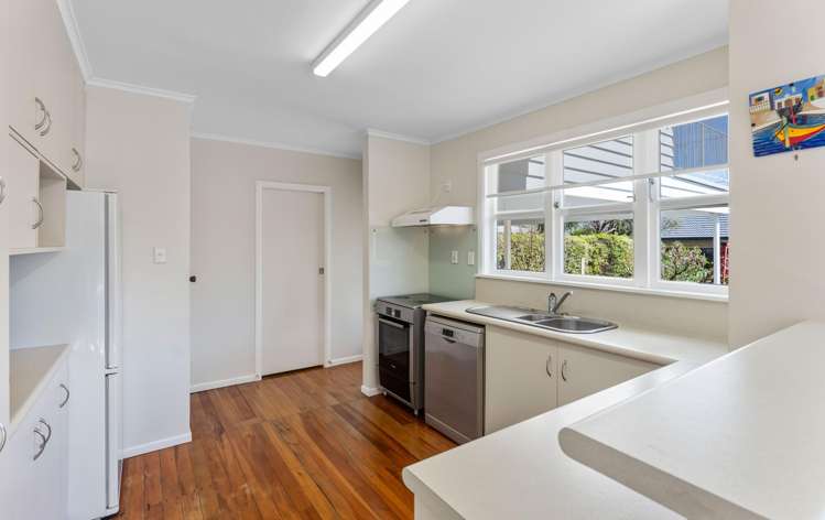 17 Rata Street Waikanae_11