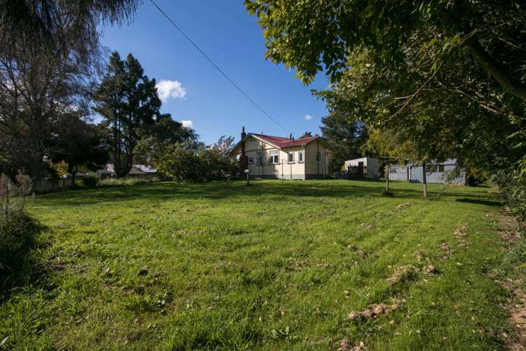 9 Pioneer Crescent Arapuni_17