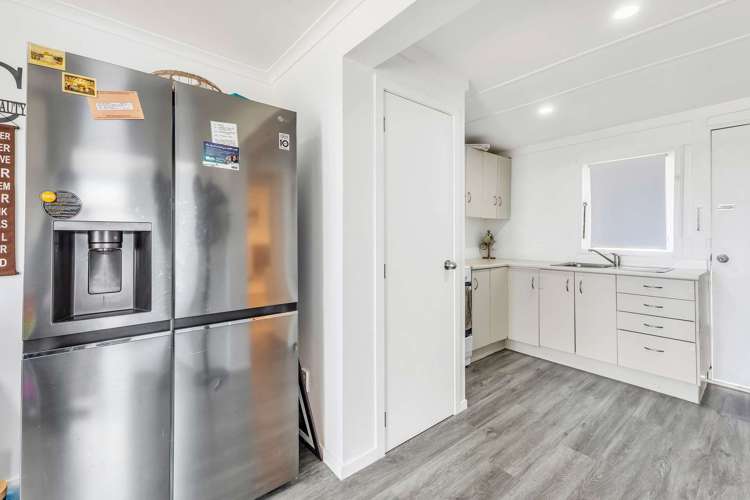 16 Alberta Road Glen Avon_7