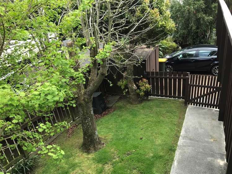 29 Derrimore Heights Clover Park_9