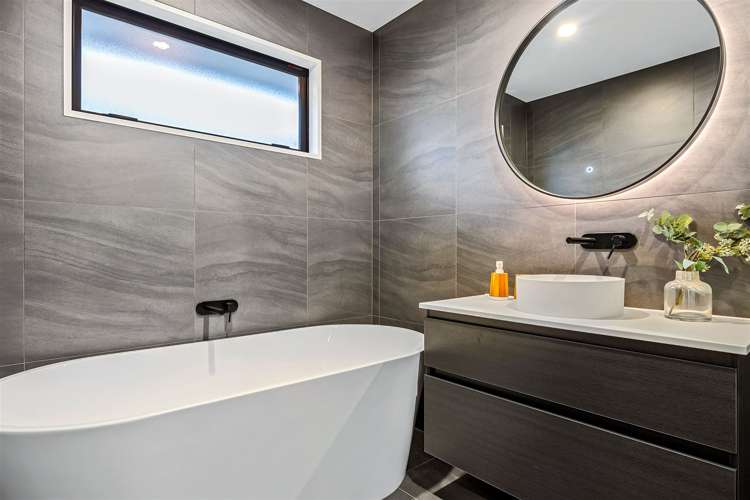 32 Oakmill Drive Casebrook_11