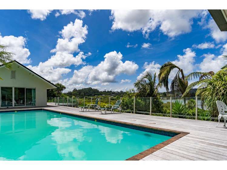 1 The Lookout Kerikeri_19
