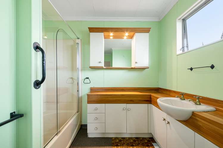 33 Rousehill Street Renwick_17