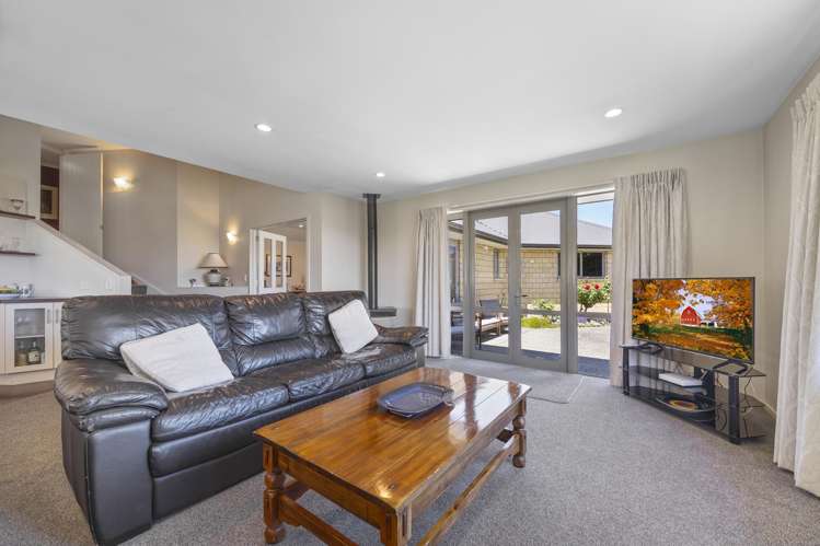 3 Gowan Close Shiel Hill_9