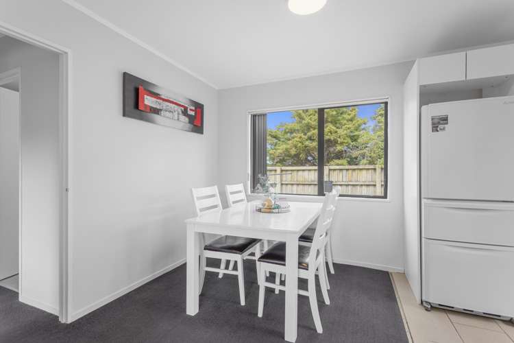 2/24 Leven Lane Totara Heights_6