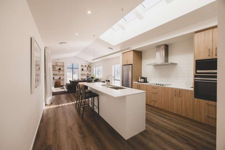 1 Pinn Street Lake Hawea_3