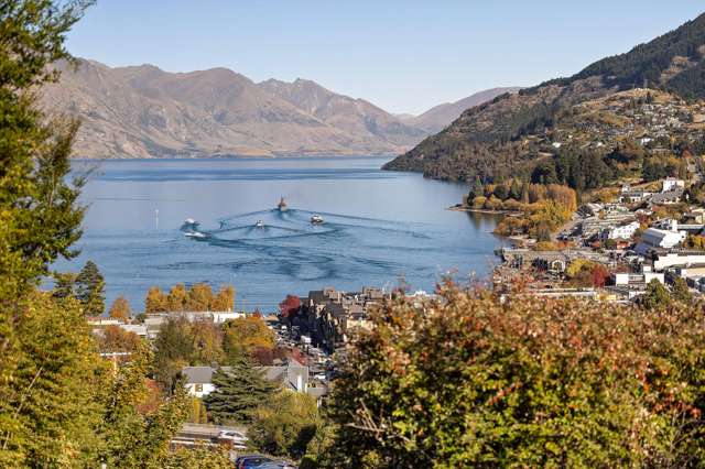 41 Hallenstein Street Queenstown_1
