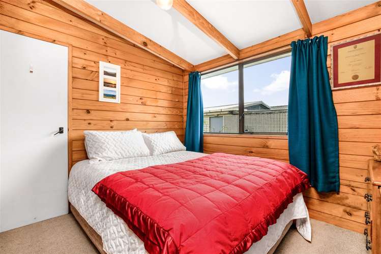 2/35 Grove Road Papakura_10