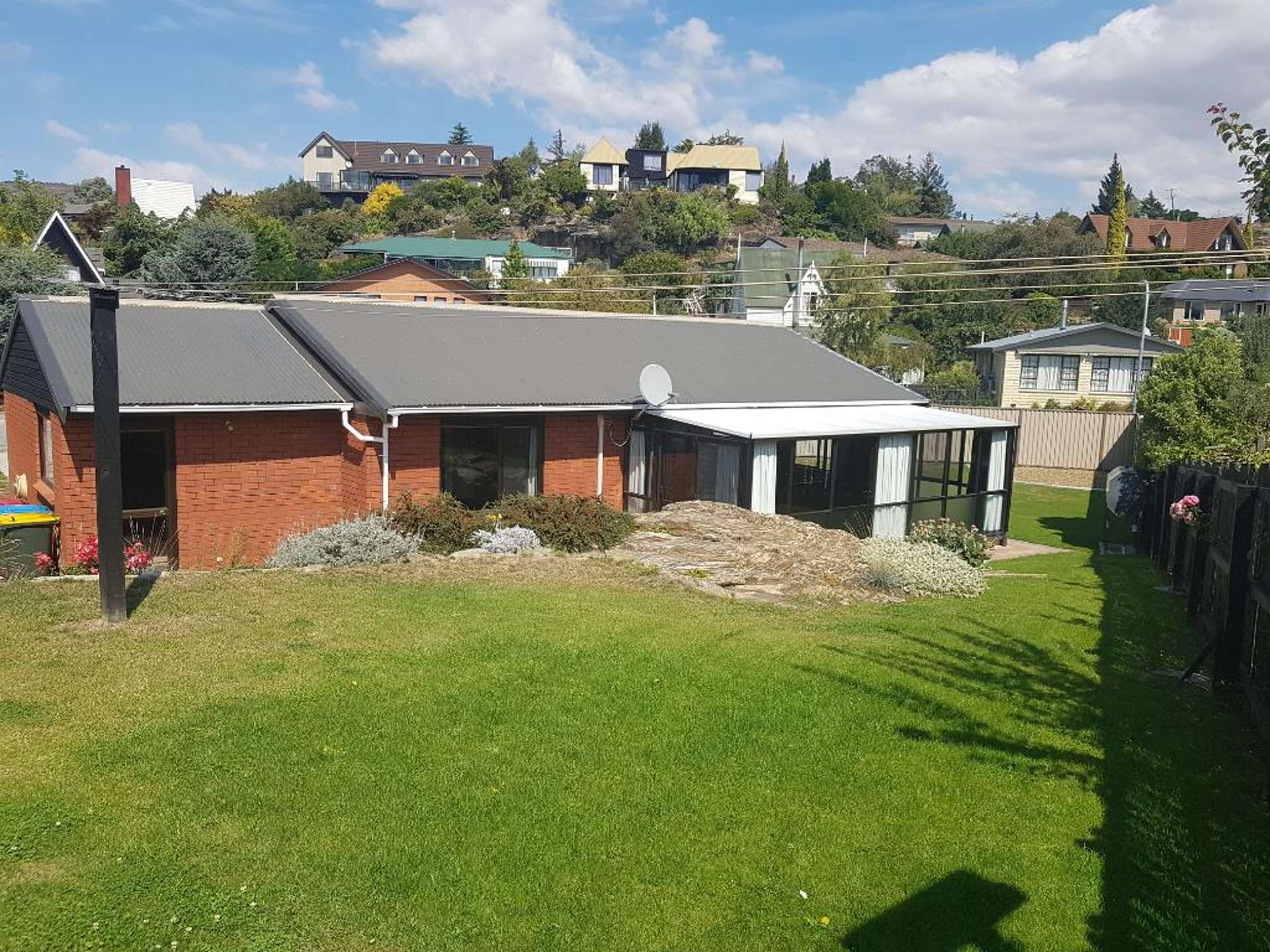 House/4 O'Neill Crescent 10123_0