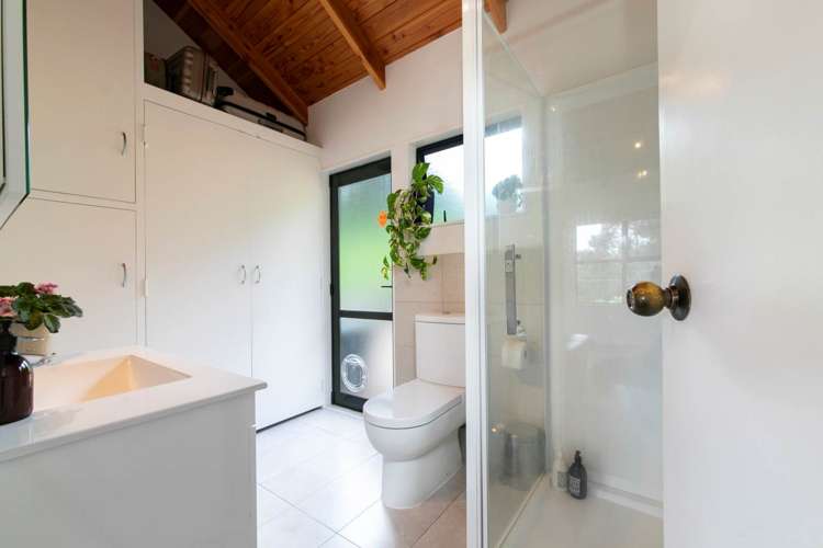 10 Aydon Road Titirangi_10