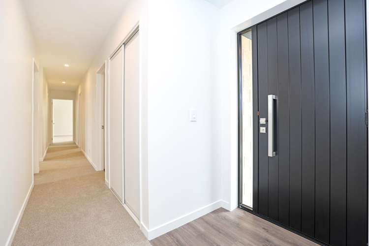 52 Strowan Avenue Elgin_10