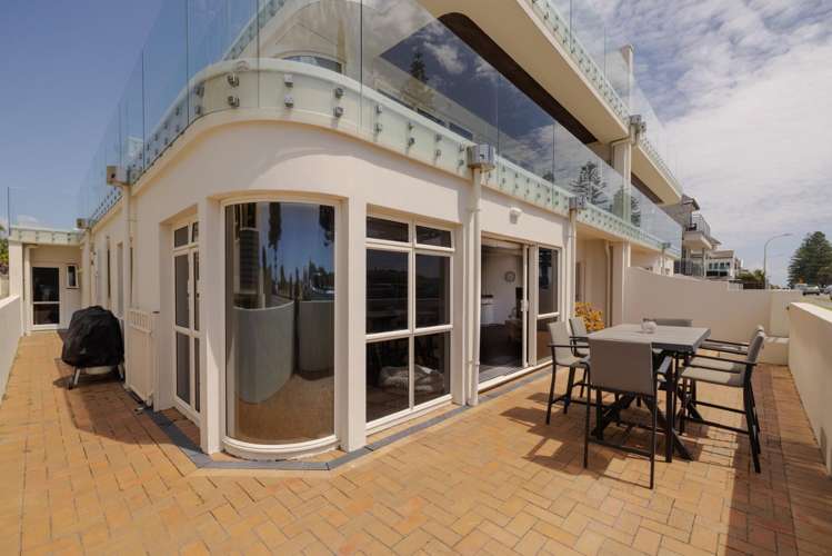 1A/45 Marine Parade Mt Maunganui_7