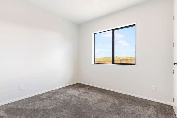 6 Paapaka Way Waiuku_11