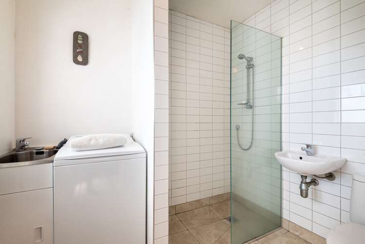 370 Lake Road Takapuna_9