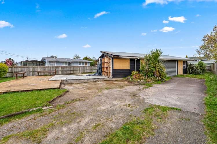 22 Fenruss Street Fairy Springs_10