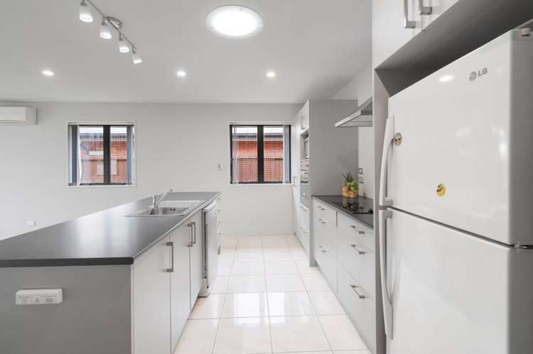 520 Mairehau Road Parklands_12