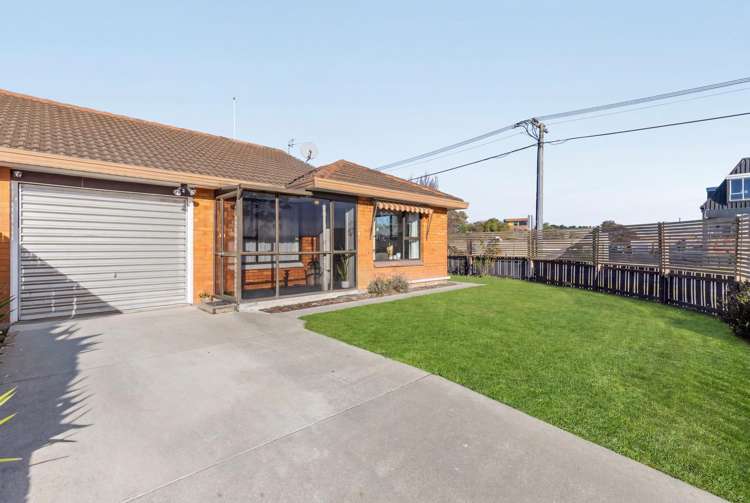 2/2 McHaffies Place Wainoni_9