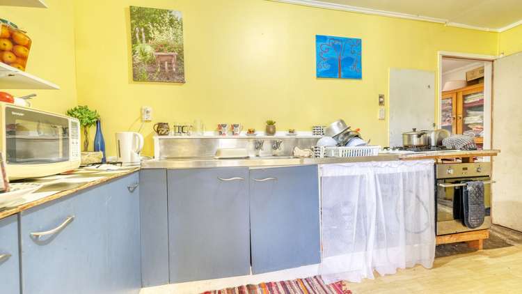 42 Aputerewa Road Peria_8