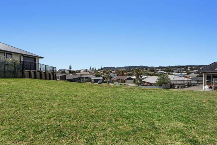 39 Omega Place Coastlands_13
