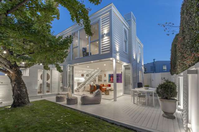 Effortless Living in Coveted Street